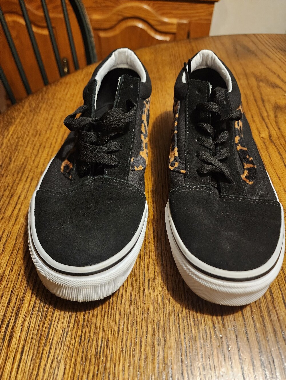 Vans - Picture 3 of 9